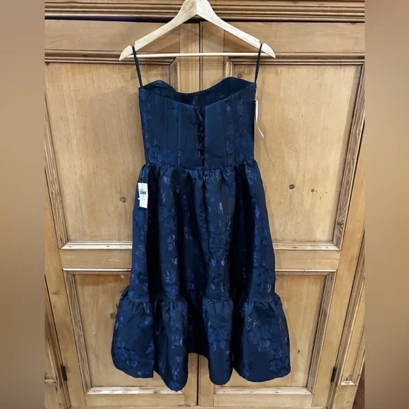 V. Chapman Virginia Tiered Strapless Corset Midi Dress - Picture 5 of 8